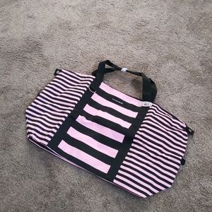 VS tote